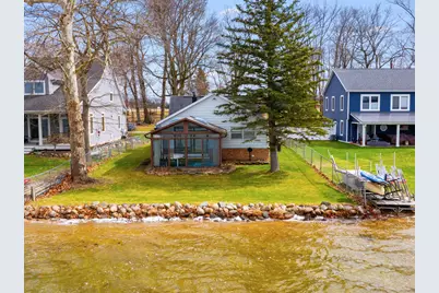 8664 E Long Lake Drive, Scotts, MI 49088 - Photo 1