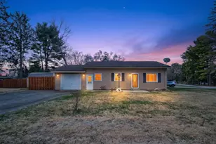 5121 Sunset Dr, Jackson, MI 49203 - Photo 1