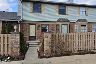 2011 Vine Way Dr, Canton, MI 48188 - Photo 1