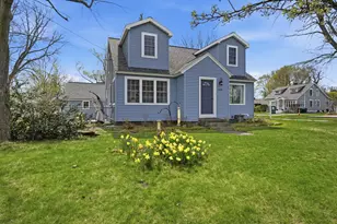 220 Barber St, Spring Lake, MI 49456 - Photo 1