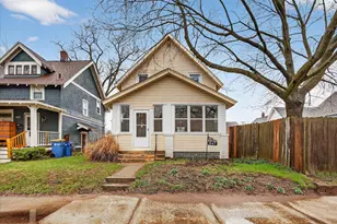 947 Crescent St NE, Grand Rapids, MI 49503 - Photo 1