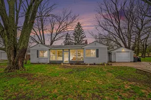 175 E 32nd St, Holland, MI 49423 - Photo 1
