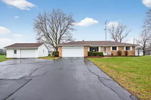 3526 Van Horn Rd, Jackson, MI 49201 - Photo 1
