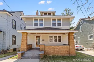 1124 Sibley St NW, Grand Rapids, MI 49504 - Photo 1