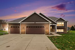 1069 S Stoneridge Dr, Plainwell, MI 49080 - Photo 1