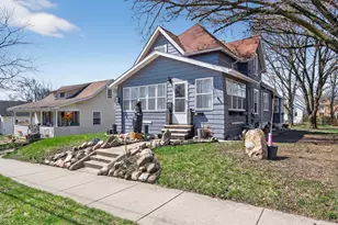 610 Chester St, Jackson, MI 49203 - Photo 1