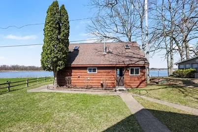 8945 Mott Drive, Jackson, MI 49201 - Photo 1