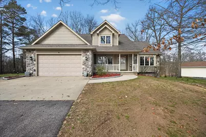 2116 Scenic Hills Drive, Jackson, MI 49201 - Photo 1