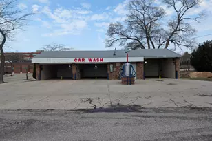 605 S James St, Ludington, MI 49431 - Photo 1