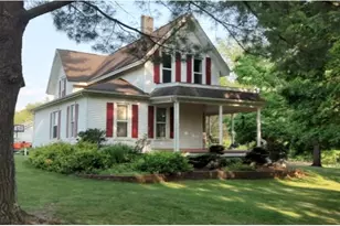 309 N Chicago St, Litchfield, MI 49252 - Photo 1