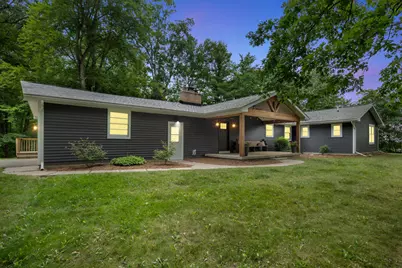1059 Cumberland Avenue SE, Lowell, MI 49331 - Photo 1