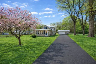 2844 W Glenlord Road, Stevensville, MI 49127 - Photo 1
