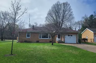5867 Dowling St, Montague, MI 49437 - Photo 1