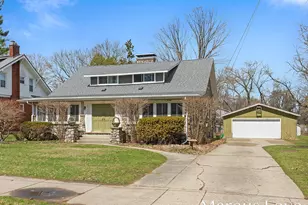 318 Sanborn Ave, Big Rapids, MI 49307 - Photo 1