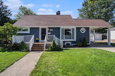 1805 Wisconsin Street, Grand Haven, MI 49417 - Photo 1