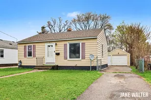 3220 Hillcroft Ave SW, Wyoming, MI 49548 - Photo 1