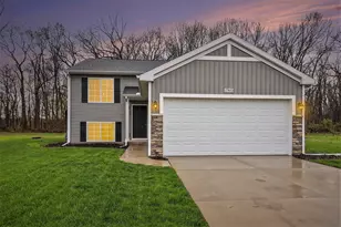 17803 Bluff Dr, Three Rivers, MI 49093 - Photo 1