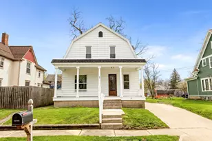 69 Magnolia Ave, Battle Creek, MI 49017 - Photo 1