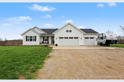 703 140th Avenue, Wayland, MI 49348 - Photo 1