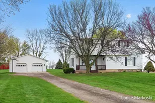 1585 135th Ave, Wayland, MI 49348 - Photo 1