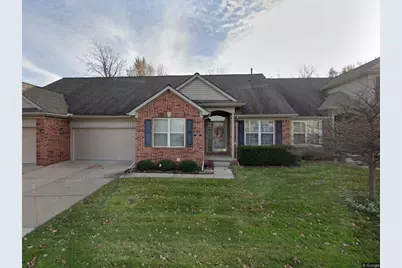 5620 Victory Circle, Sterling Heights, MI 48310 - Photo 1