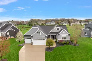 5734 Stonebridge Dr, Grandville, MI 49418 - Photo 1