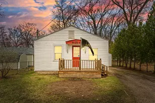 5454 Hall Rd, Muskegon, MI 49442 - Photo 1