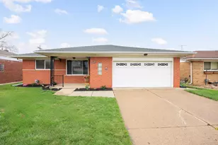 11095 Martin Rd, Warren, MI 48093 - Photo 1