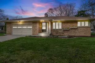1645 Lotus Ave SE, Grand Rapids, MI 49506 - Photo 1