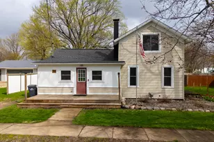 215 Lincoln St, Schoolcraft, MI 49087 - Photo 1