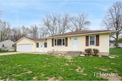4144 Bell Avenue NE, Grand Rapids, MI 49525 - Photo 1