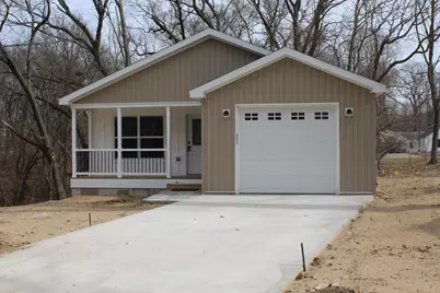254 Meeking Street, Muskegon, MI 49442 - Photo 1