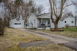 202 Engle Dr, Olivet, MI 49076 - Photo 1
