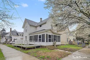 770 Fulton St E, Grand Rapids, MI 49503 - Photo 1