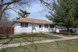 644 Wesley Ave, Muskegon, MI 49442 - Photo 1