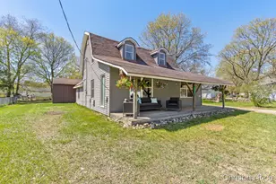 1007 N 4th St, Greenville, MI 48838 - Photo 1