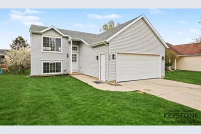 3048 Stonewood Street NW, Grand Rapids, MI 49504 - Photo 1