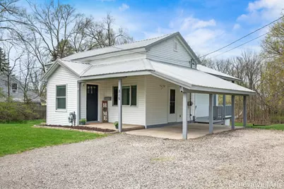 816 W Montcalm Street, Greenville, MI 48838 - Photo 1