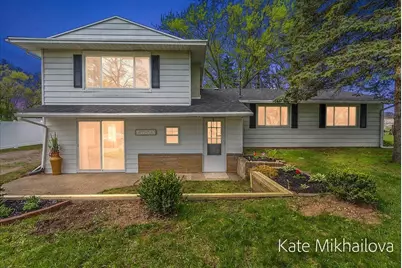 126 Blanche Avenue, Kalamazoo, MI 49001 - Photo 1