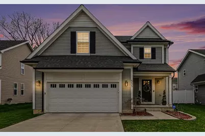 555 S Winding Drive, Waterford, MI 48328 - Photo 1