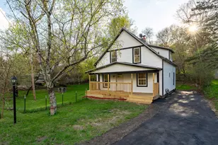 3527 Carlton Ave NE, Grand Rapids, MI 49525 - Photo 1
