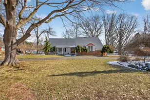 3825 W Walmont Rd, Jackson, MI 49203 - Photo 1