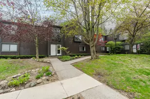 114 Lanark Ct, Kalamazoo, MI 49006 - Photo 1
