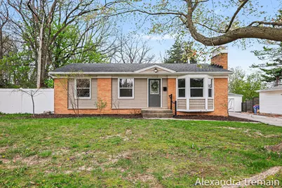 1602 4th Street NW, Grand Rapids, MI 49504 - Photo 1