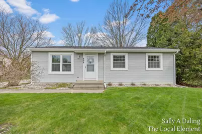 808 E Grant Street, Greenville, MI 48838 - Photo 1