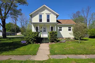 403 Ann St, Union City, MI 49094 - Photo 1