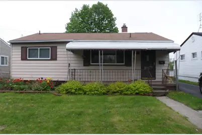 992 Kettering Avenue, Pontiac, MI 48340 - Photo 1