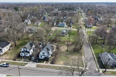 555 Amity Avenue, Muskegon, MI 49442 - Photo 1