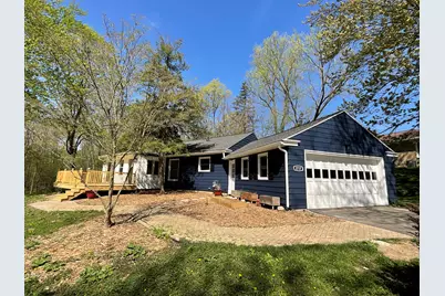 2737 Meadowvale Drive SE, Grand Rapids, MI 49506 - Photo 1