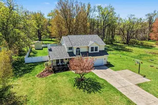 9466 Riverbend Dr, South Haven, MI 49090 - Photo 1